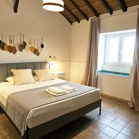 Cottage With Queen Bed & Pool - Casa 4 *